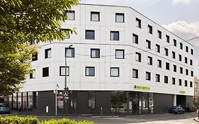 B&B Hotel Paris Clichy-Sous-Bois 3 Etoiles